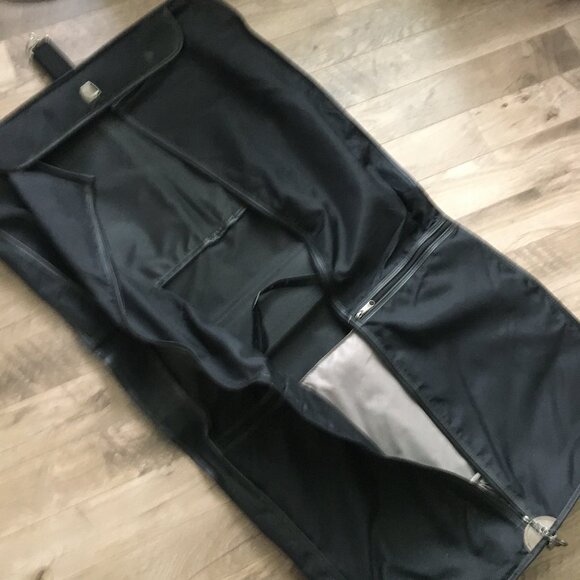 Vintage Samsonite Travel Garment Suitcase with Extra Garment Bag - Picture 7 of 15